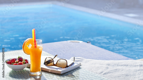 Pool relax