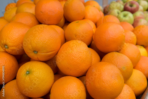 New harvest oranges sold at city farmers market