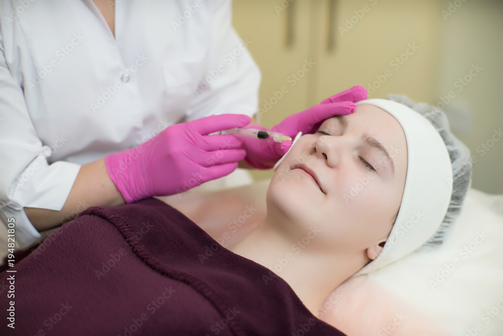 Cosmetology, face injections. Cosmetology, face injections.
