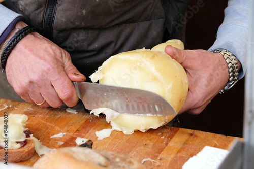 Caciocavallo italienischer Schnittkäse