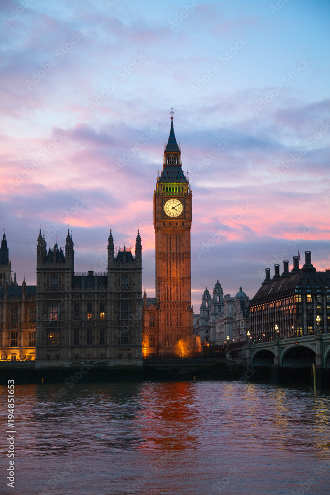 London. Big Ben clock tower.