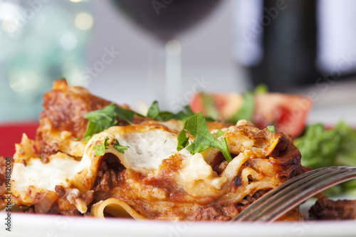 italienische Lasagne auf dem Teller
