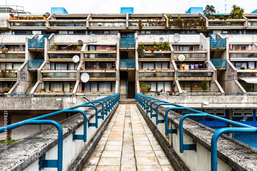 Naklejka premium Alexandria Road