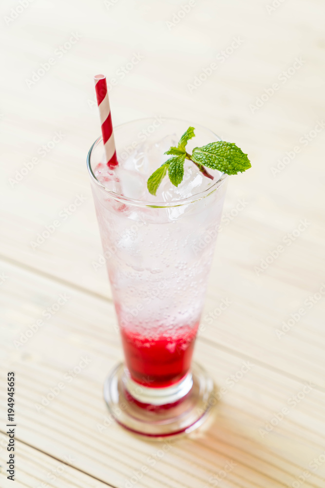 iced strawberry soda iced strawberry soda