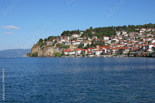 Fototapeta Naklejka Na Ścianę i Meble -  Lake Ohrid and white houses on hill landscape Macedonia