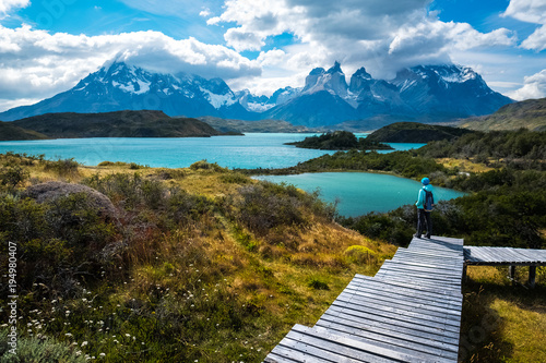 Bild auf Leinwand Hiker in Torres del Paine National Park, Chile