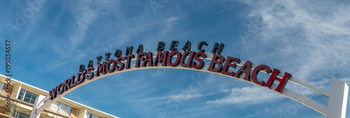 Fototapeta Naklejka Na Ścianę i Meble -  Entrance sign of beach road, Daytona Beach, Florida