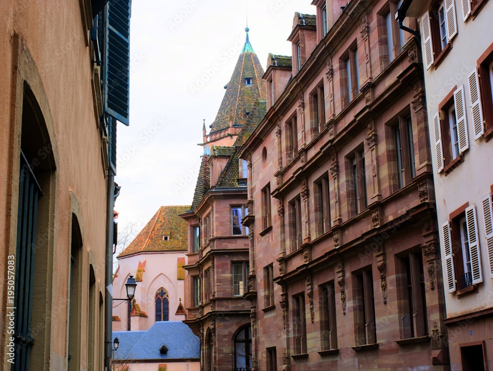 Elements to ancient architecture in the city of Strasbourg