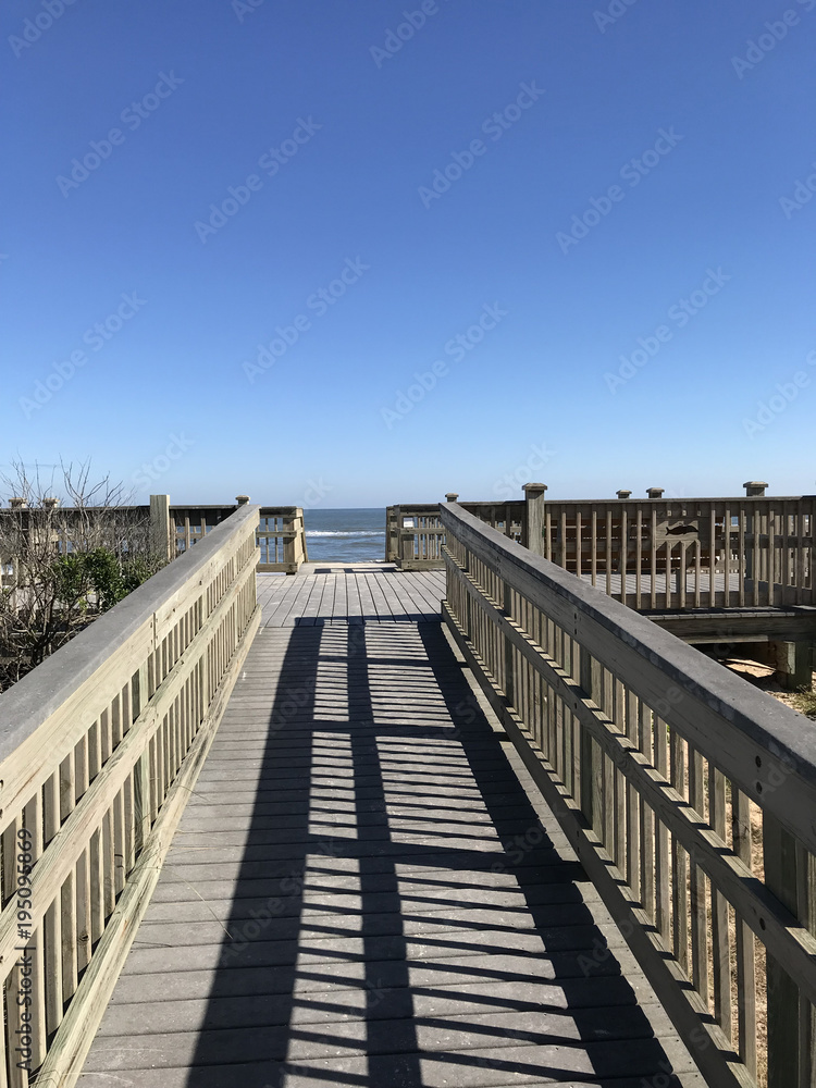 Obraz premium Deck Beach Access in Florida. Photo Image