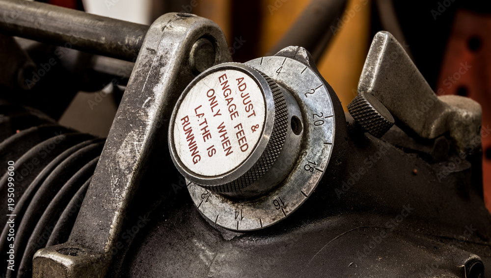 Vintage antique automotive machine shop brake lathe feed dial indicator