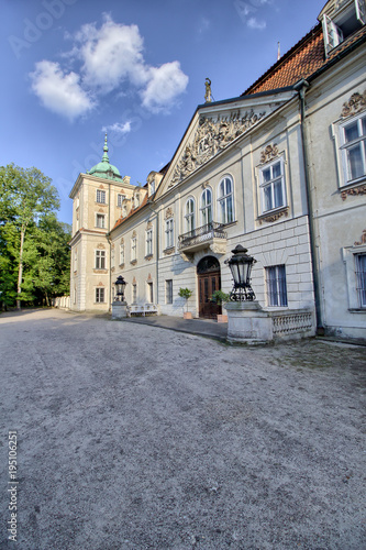 Barokowy pałac w Nieborowie - francuski ogród - Nieborów © sanzios