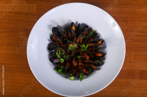 Tasty black mussels