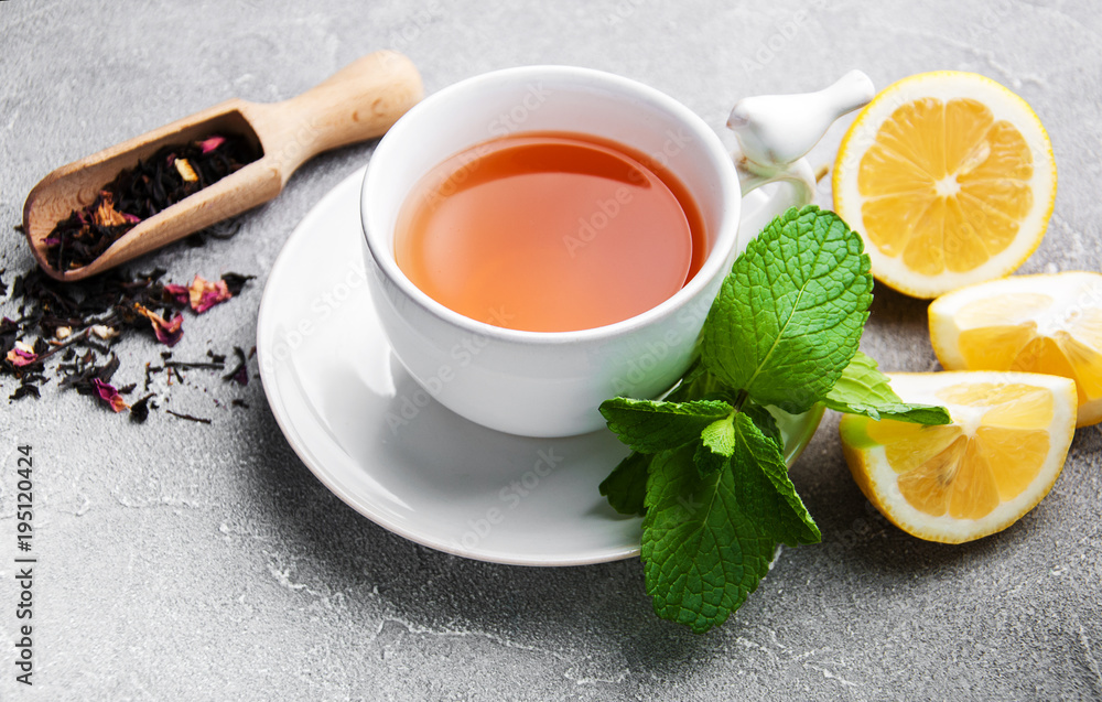 Tea with lemon and mint Tea with lemon and mint