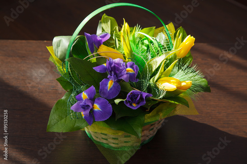 Fototapeta Naklejka Na Ścianę i Meble -  Flowers. Yellow tulip and iris bouquet