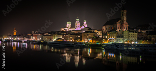 Nachtaufnahme von Passau Panorama
