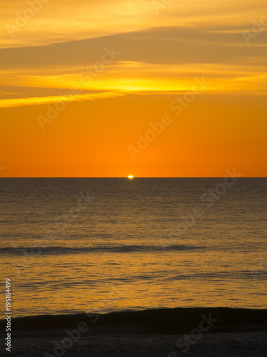 Sonnenuntergang am Strand von Faro