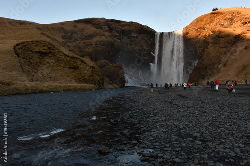 Iceland waterfall Skogafoss アイスランド スコゥガフォス 南部観光 滝