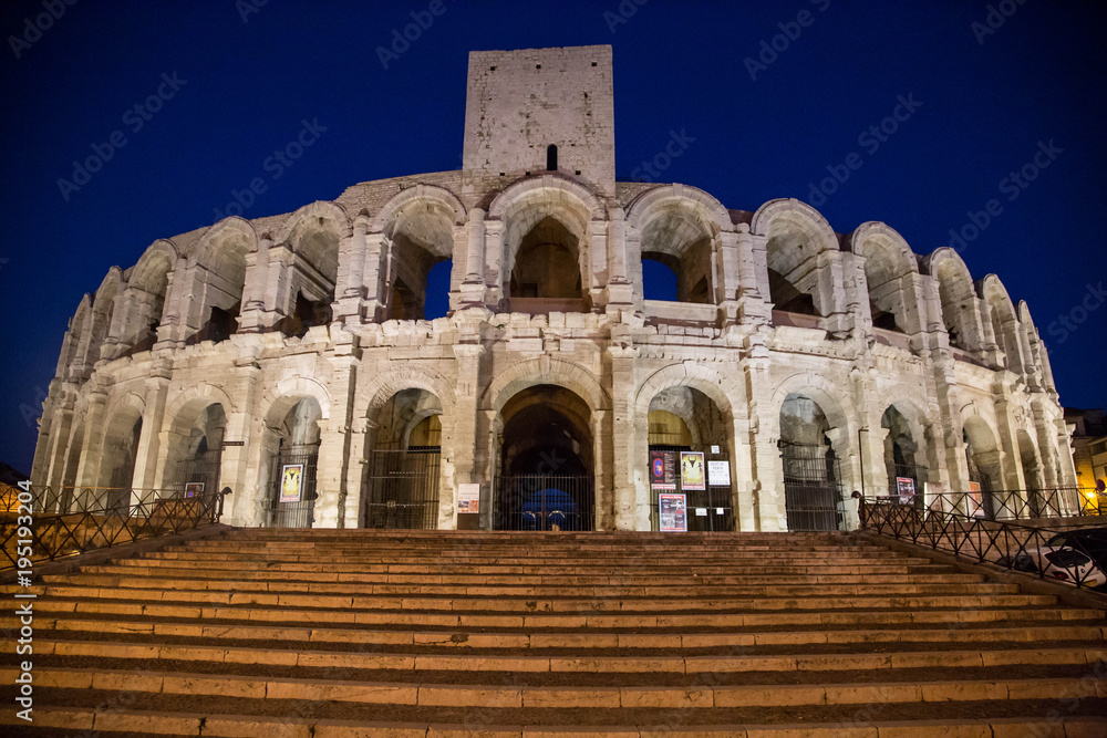 Arena, Altstadt und Sehenswürdigkeiten von Arles, Frankreich