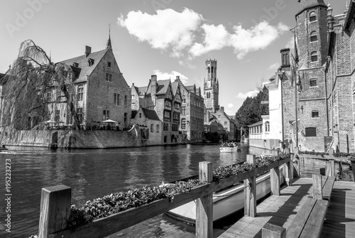 Beffroi et canal de Bruges