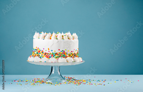 Tableau sur toile Birthday Cake with Sprinkles