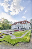 Barokowy pałac w Nieborowie - francuski ogród - Nieborów
