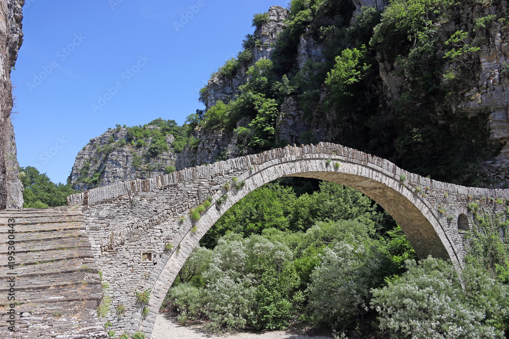 Kokkori arch stone bridge Zagoria Greece