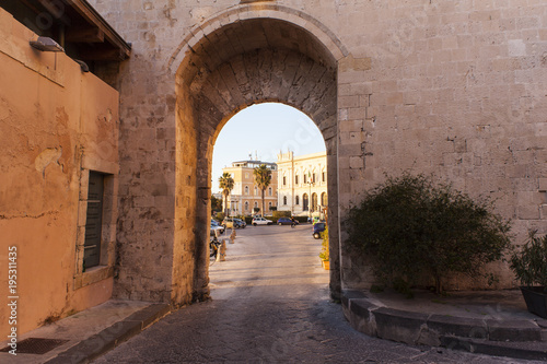 Porta Marina, Ortigia © bepsphoto