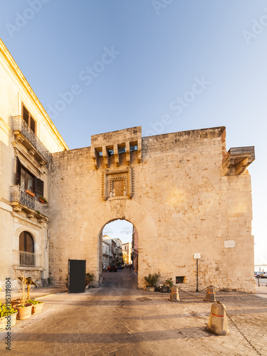Porta Marina, Ortigia © bepsphoto