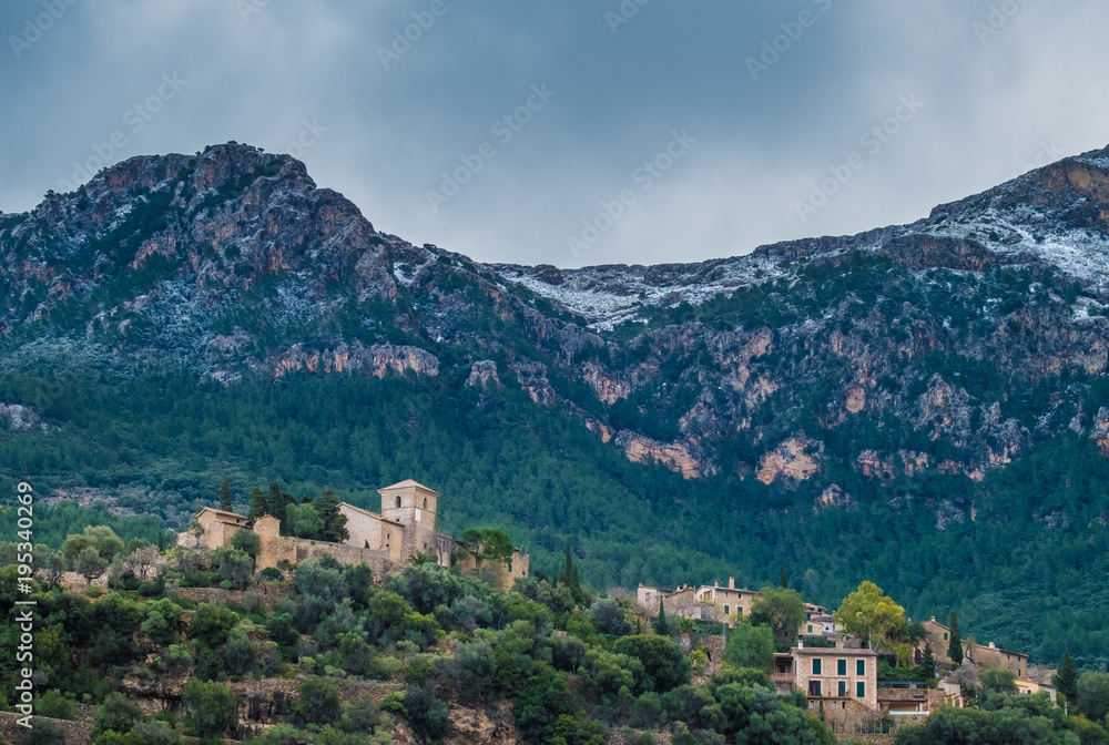 Deia a beautiful village in a remote valley in the Serra Tramuntana mountain range, Majorca (Mallorca), Balearic Islands, Spain.