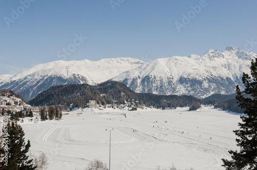 St. Moritz, Engadin, Oberengadin, St. Moritzersee, Eisfläche, Muottas Muragl, Punt Muragl, Winter, Wintersport, Stazerwald, Schafberg, Alpen, Graubünden, Schweiz