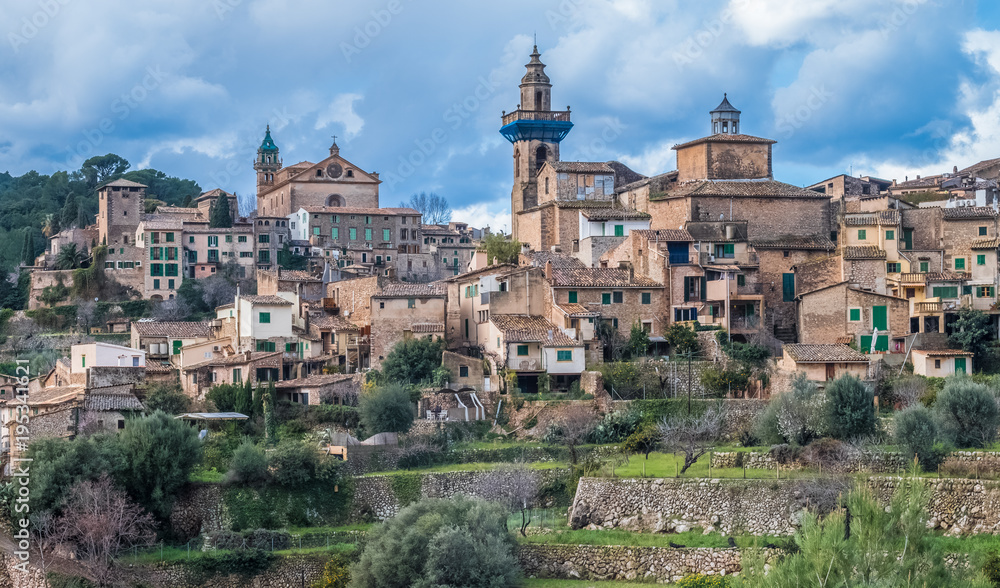 Valldemossa, an outstandingly beautiful village in a remote valley in the Serra Tramuntana mountain range, Majorca (Mallorca), Balearic Islands, Spain. Particularly fanous for its Carthusian Monastery
