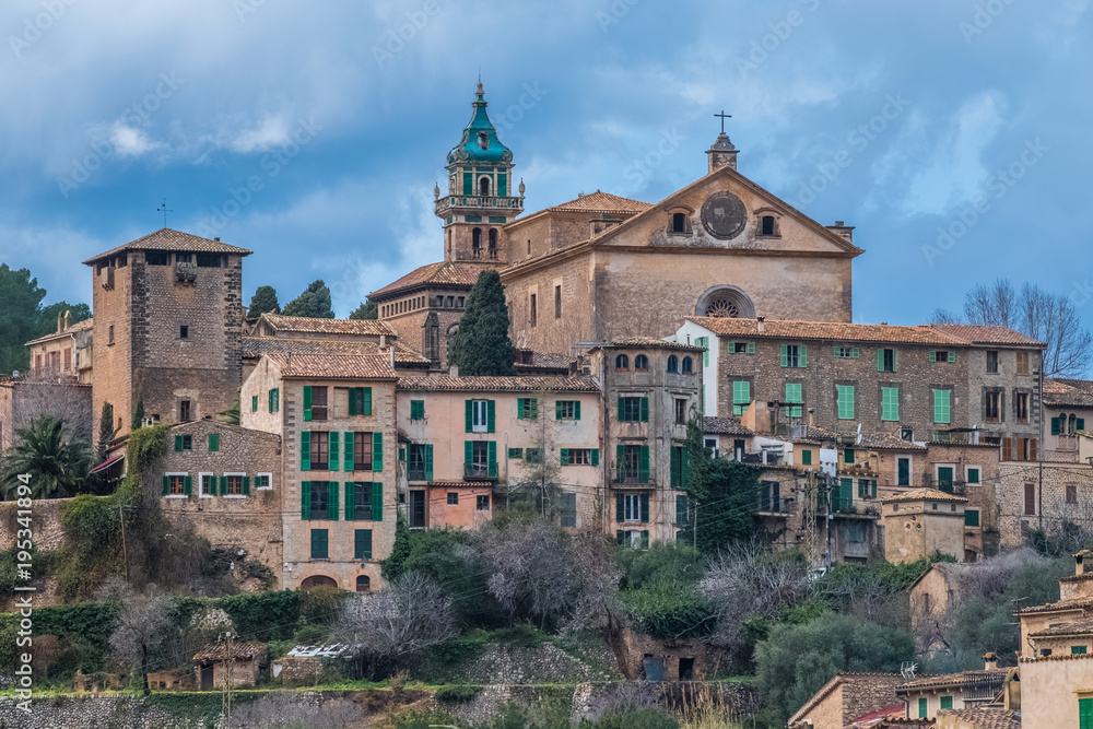 Valldemossa, an outstandingly beautiful village in a remote valley in the Serra Tramuntana mountain range, Majorca (Mallorca), Balearic Islands, Spain. Particularly fanous for its Carthusian Monastery