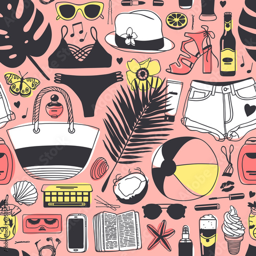 Hand drawn summer seamless pattern. Tropical vector background. Artistic doddle drawing. Creative ink art work. Fashion illustration season objects
