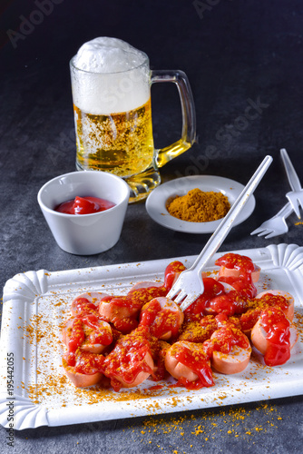 curry bockwurst with beer