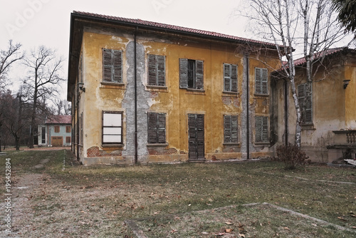 Vecchia Villa Abbandonata