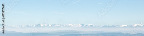 Alpen und Alpensicht aus der Ferne, Alpenpanorama und Panorama
