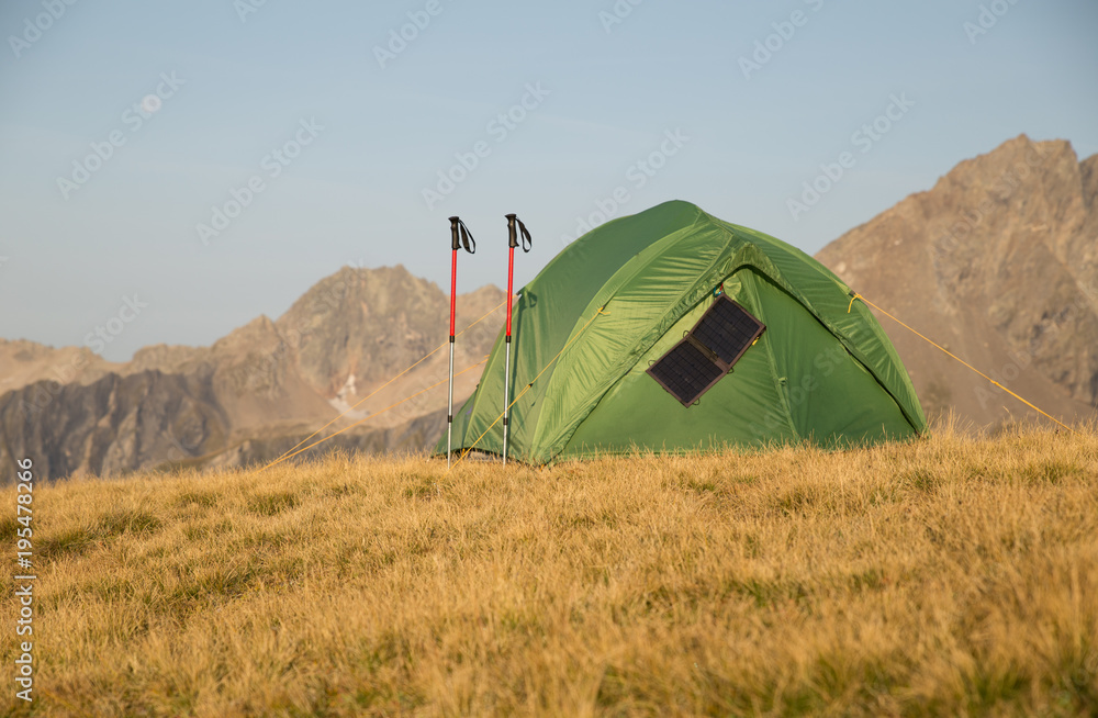 campaign to mountains with a tent
