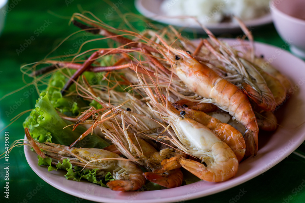 Grilled Shrimp and burn on green slad., sea food. Grilled Shrimp and burn on green slad., sea food.