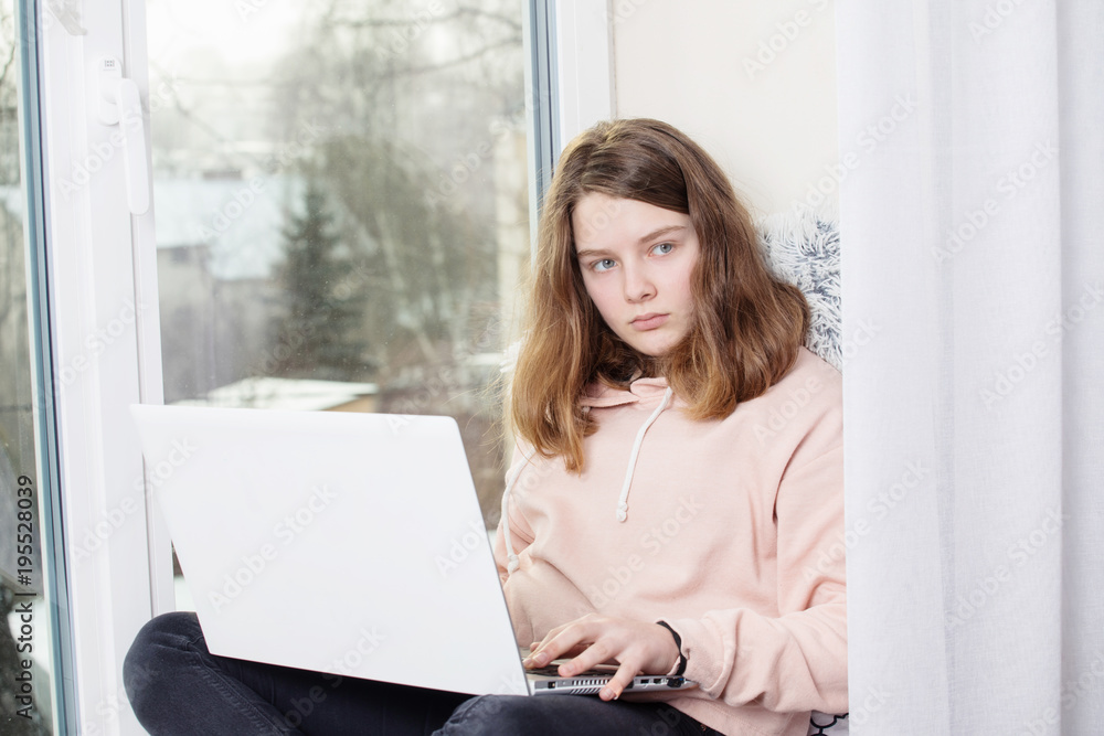 teenager girl using laptop, online shopping teenager girl using laptop, online shopping