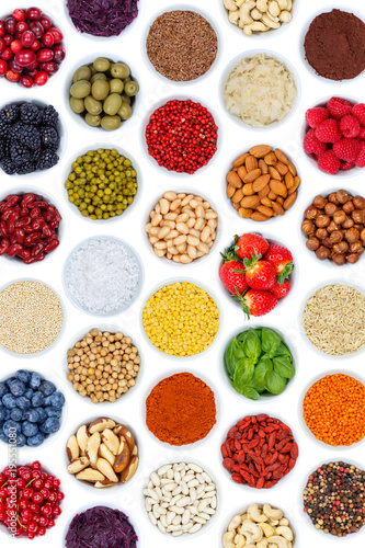 Fototapeta owoce w miseczkach