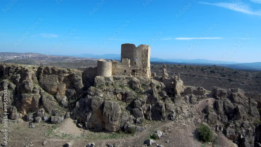 Cuenca. Villa de Moya, pueblo deshabitado de la provincia de Cuenca en Castilla la Mancha, España. Video aereo con Drone Cuenca. Villa de Moya, pueblo deshabitado de la provincia de Cuenca en Castilla la Mancha, España. Video aereo con Drone