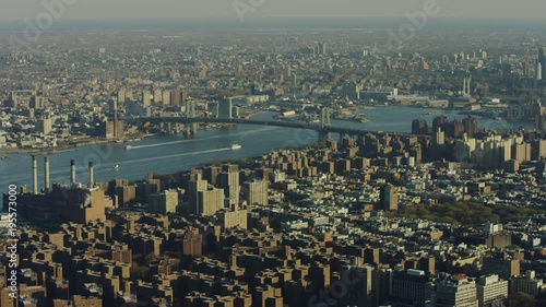 Panoramic view of Manhattan and Brooklyn