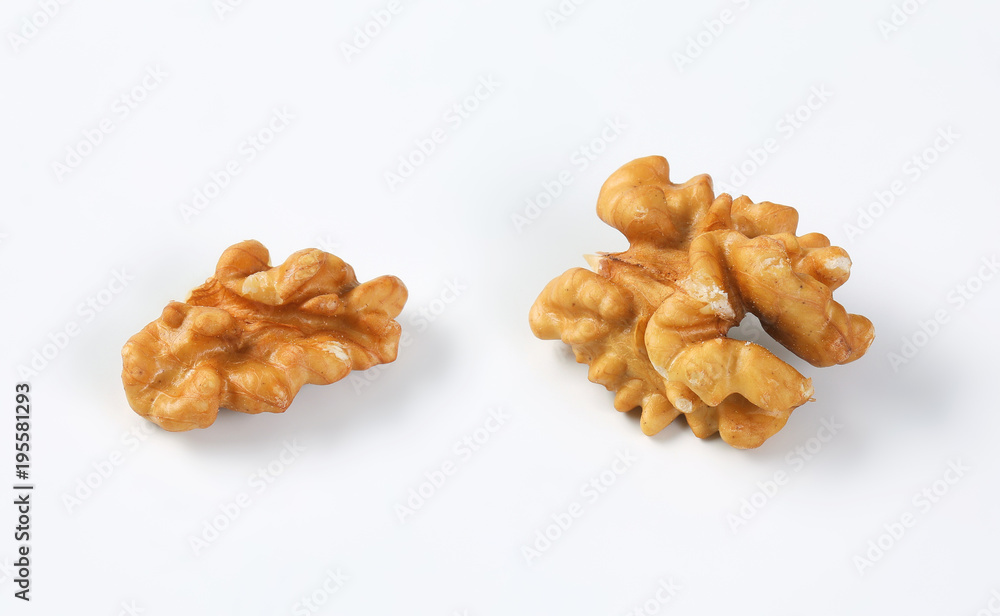 Fototapeta premium fresh walnut kernels