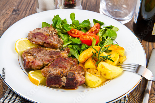 lamb with vegetables