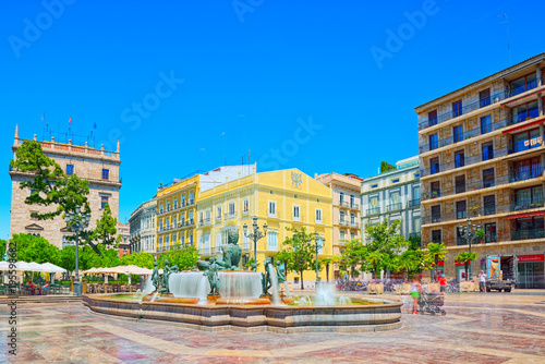 Square of the Virgin Saint Mary near Valencia Cathedral and  fou © BRIAN_KINNEY