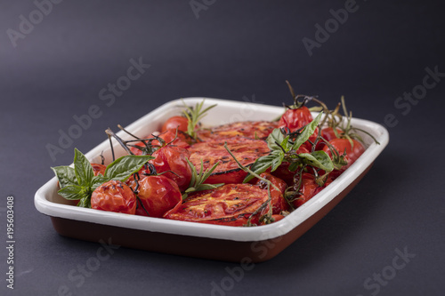 baked tomatoes