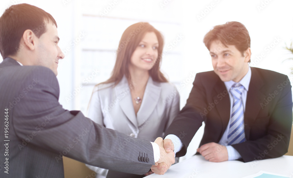 handshake business partners in the workplace handshake business partners in the workplace