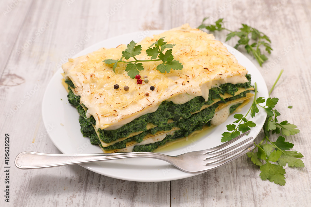 spinach and ricotta lasagne