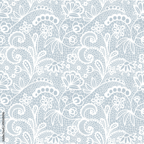 Lace seamless pattern with flowers © comotomo