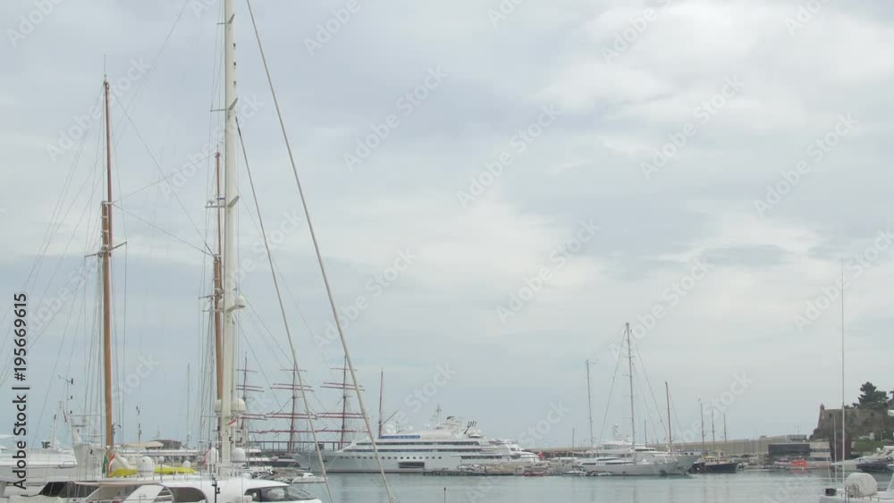 Tilt down of boats anchored in a port